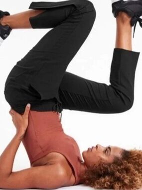 Athleta Metropolis Straight Leg Pants - Black Sz 6